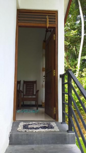 Chinthaka villa